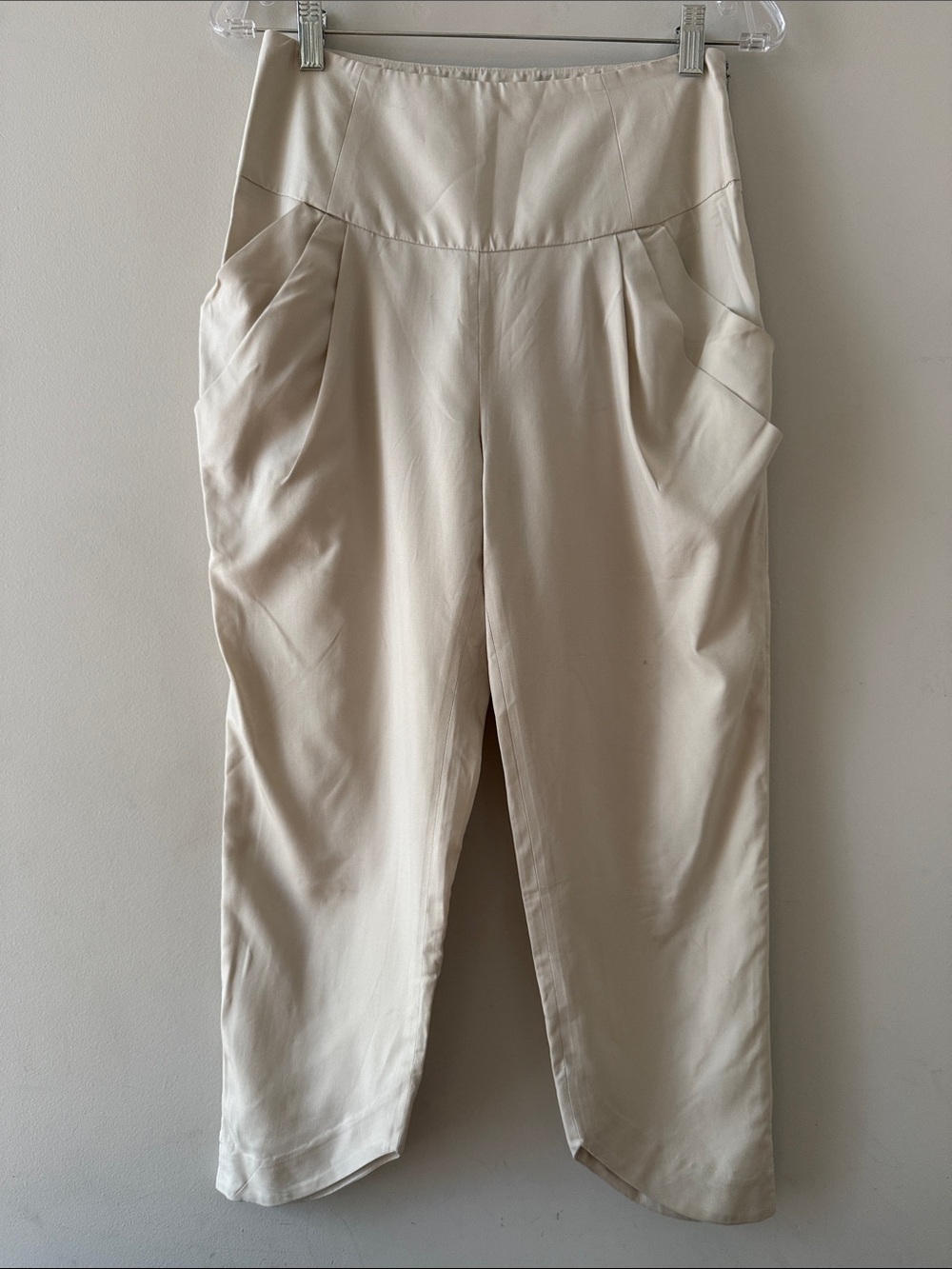 Loeffler Randall Cream Cropped Capris